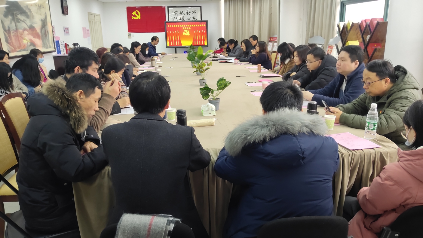 图为现场 图为现场