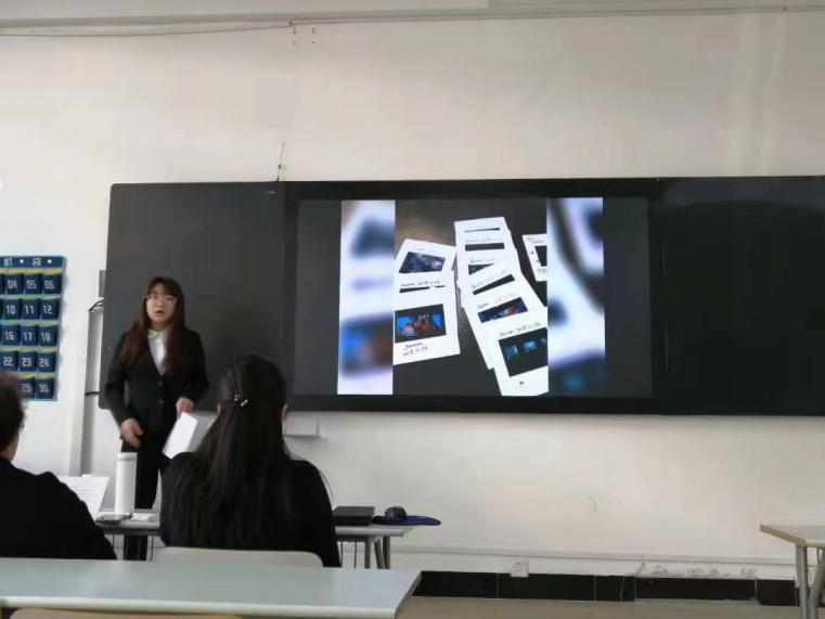 (图为英语诵读大赛) (图为英语诵读大赛)